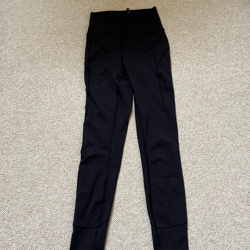 Lululemon in movement leggings